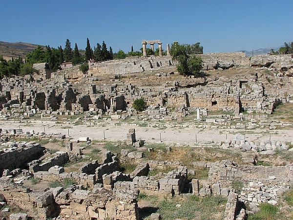 Korynt ze świątynią Apollina